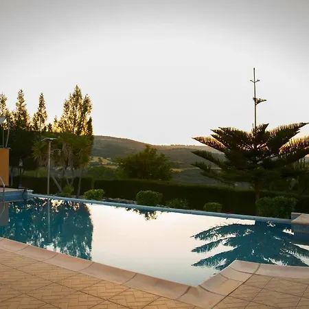 Mouttali Semesterbostad Paphos